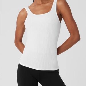 Alo Yoga Ribbed Sea Coast Scoop Neck Tank Top White Size Small Brand NEW W/Tags